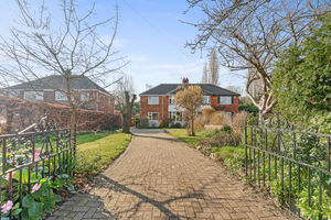 Photo 60- click for photo gallery